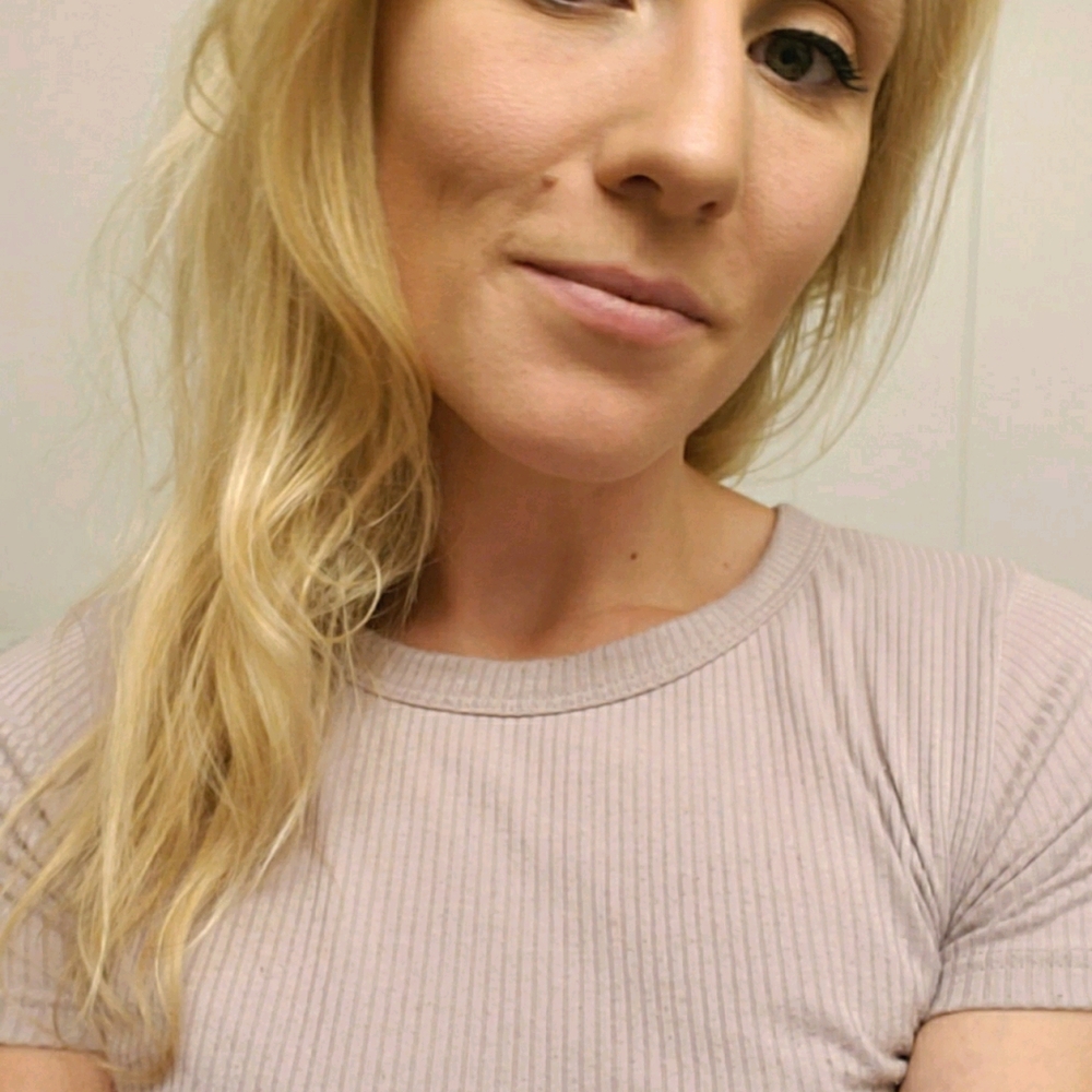Meet your Posher, Lisa